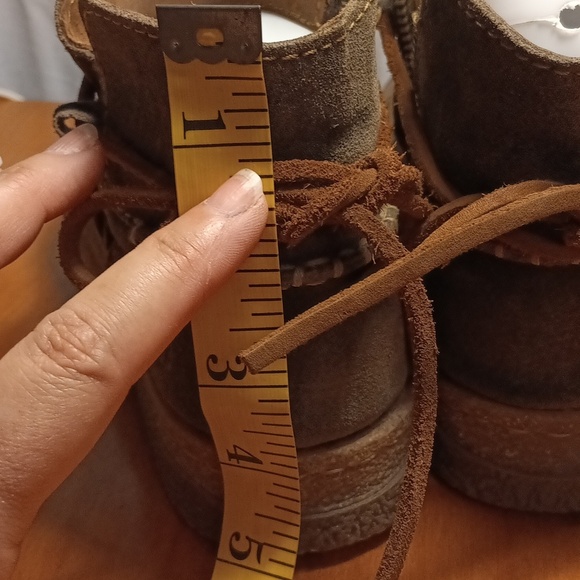 Born Women's Ankle Bootie Size 6 - Picture 4 of 10